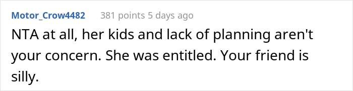 Passenger Refuses To Trade Seats With A Kid And Their Mom Is Furious, Wonders If They Were Really A Jerk