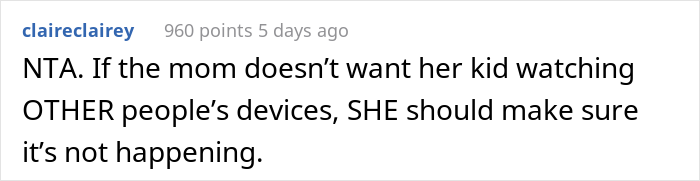 Kid Secretly Watches Deadpool On Another Passenger's Screen, Gets Scared And Starts Crying, Mom Loses It - 22
