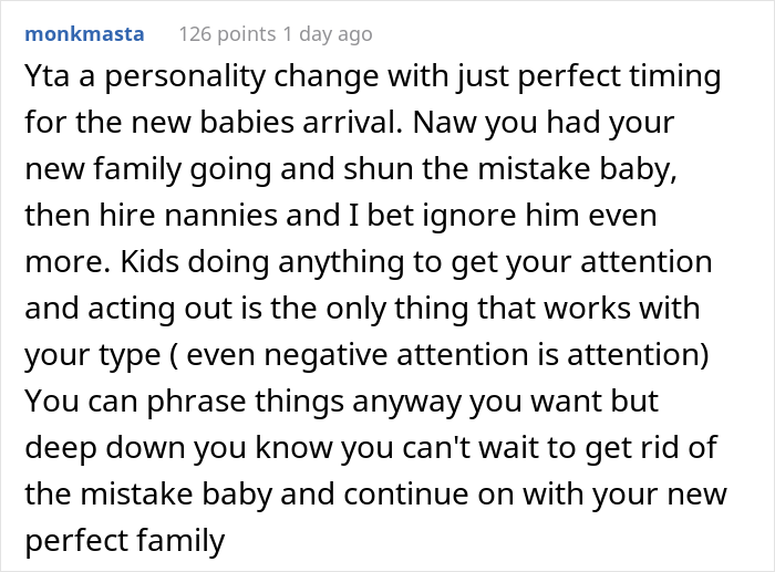 Teen Says Parents Shouldn't Have Bought Nanny A First-Class Ticket, Regrets It After They Put Him In Economy For Being So Elitist