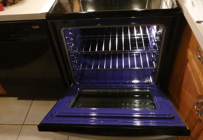 People Are Listing Household Objects That Are Actually Way More Dangerous Than They Appear - 2