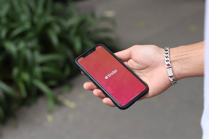 30 People Who Have Worked For Dating Companies Reveal Their Most Insane And Darkest Secrets