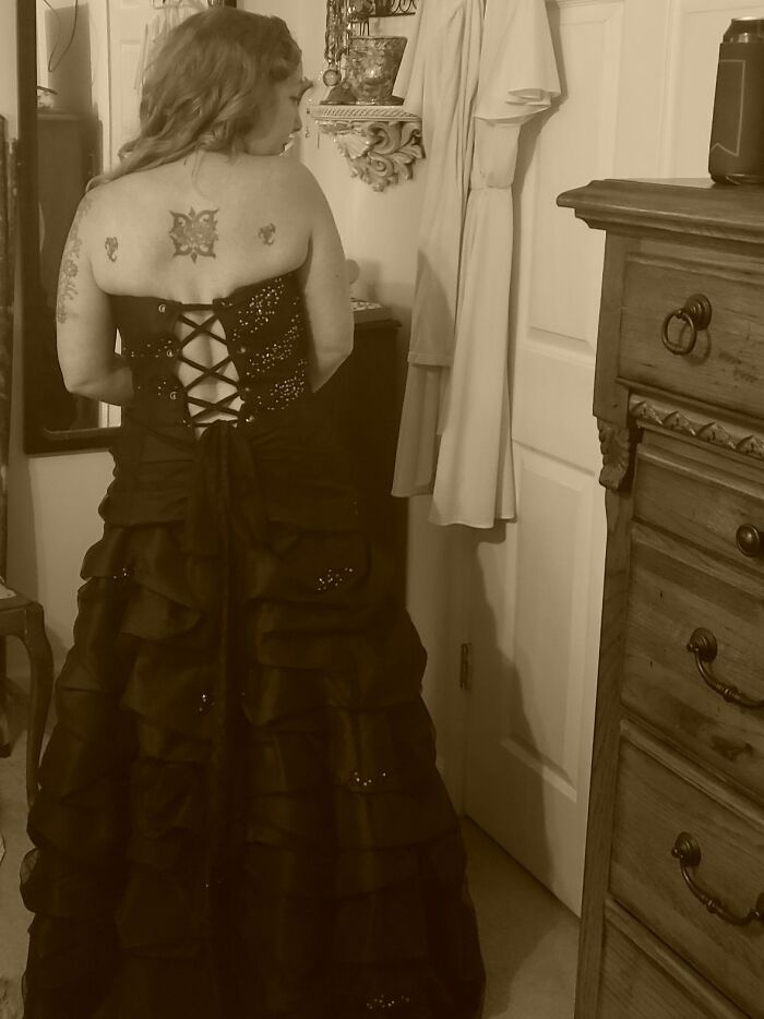 I Personally Spent $15 USD From An Antique Store