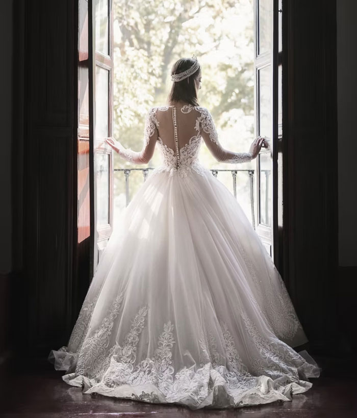 35 Of The Dumbest Wedding Traditions People Hope Will Disappear As Soon As Possible