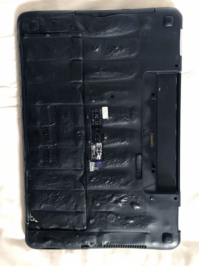 My Customer's Husband Decided To Preheat The Oven For Snacks And Had No Idea That His Wife Had Left The Laptop In The Oven