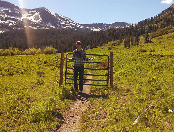 Menos mal que hay una puerta