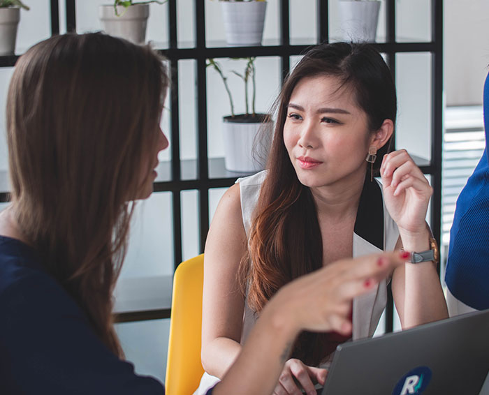 30 Giveaways That Someone Is American, As Described By Non-Americans - 16