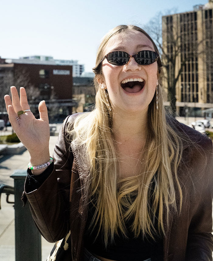 30 Giveaways That Someone Is American, As Described By Non-Americans - 25