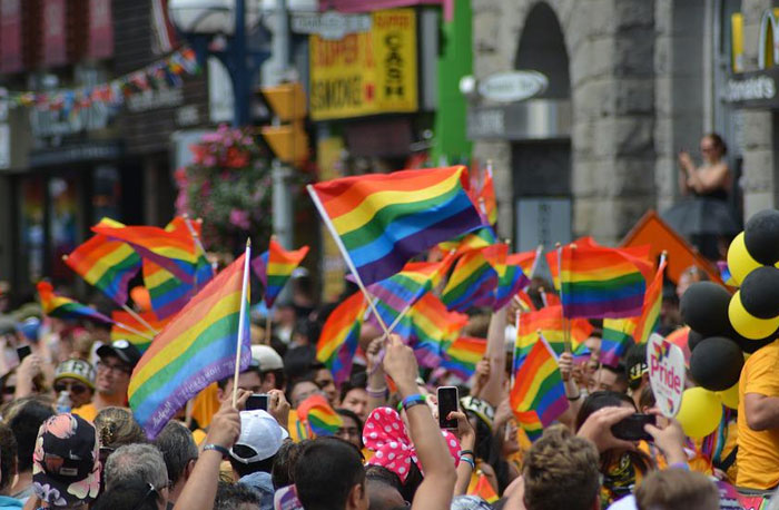 30 People Reveal The Best And Worst Transformations They’ve Seen From Their High School Friends