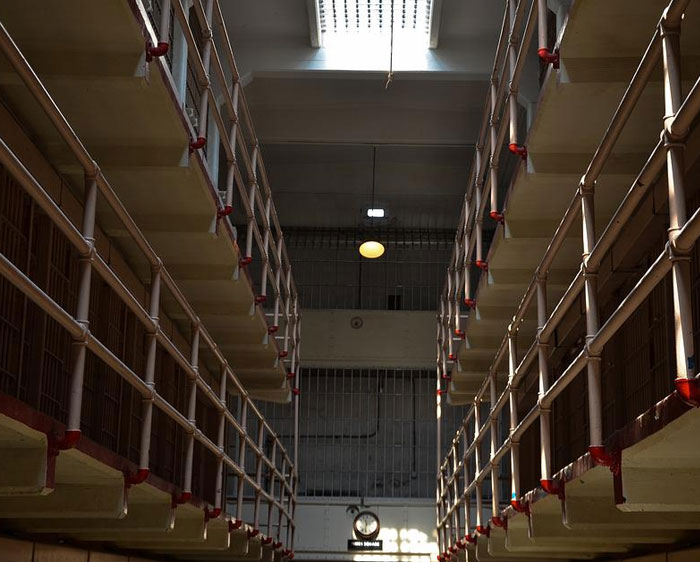 30 People Reveal The Best And Worst Transformations They’ve Seen From Their High School Friends