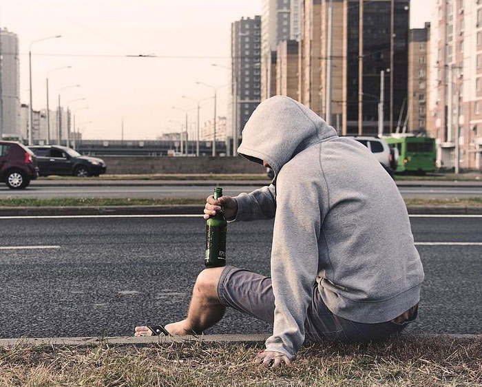 30 People Reveal The Best And Worst Transformations They’ve Seen From Their High School Friends