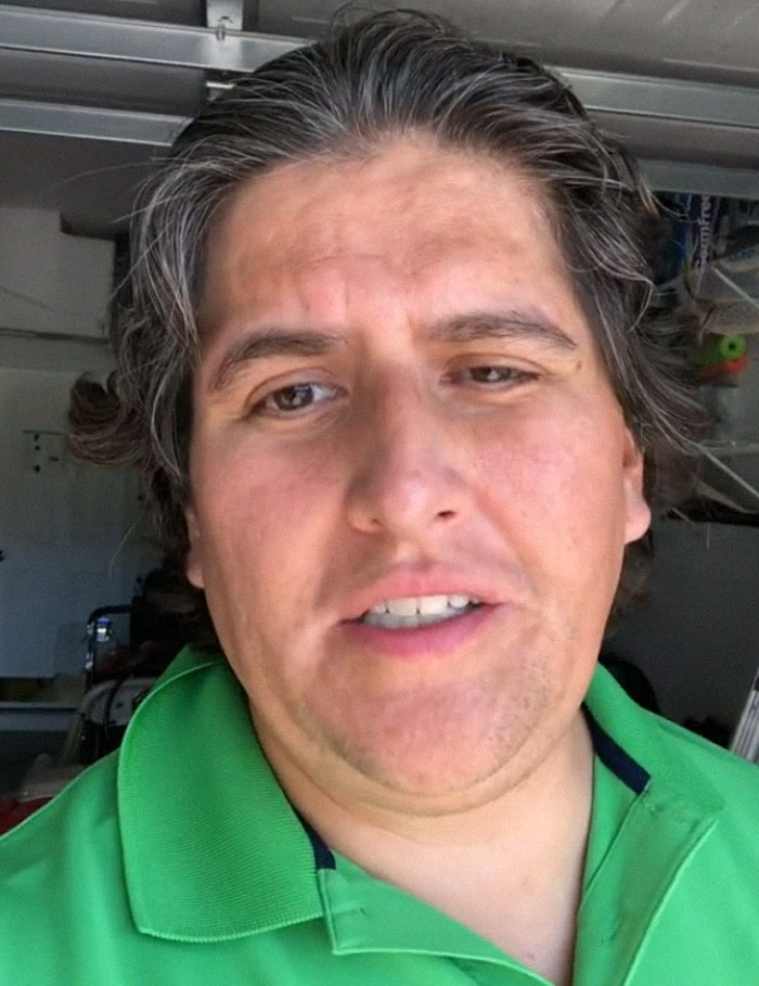 Guy Is Stunned After Receiving A Complaint From The HOA After A Child Burned Their Hand On His Hot Car Guy Is Stunned After Receiving A Complaint From The HOA After A Child Burned Their Hand On His Hot Car