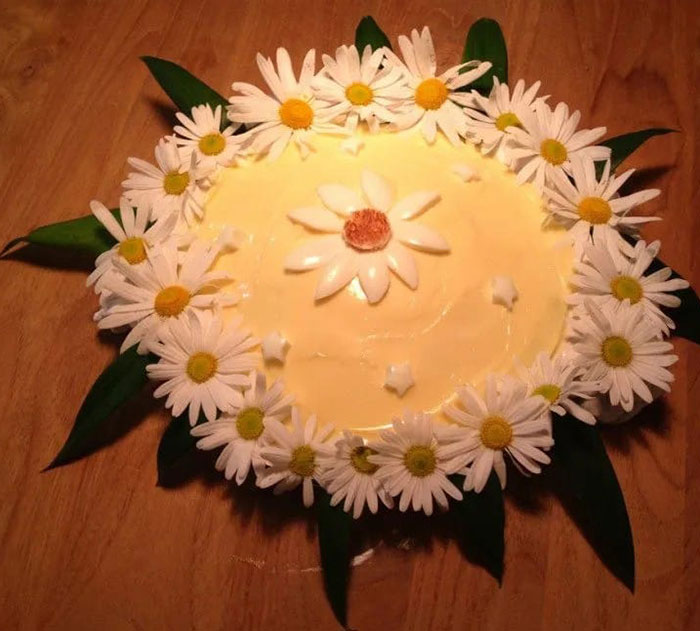 Internet-Group-Sharing-Disgusting-Vintage-Food