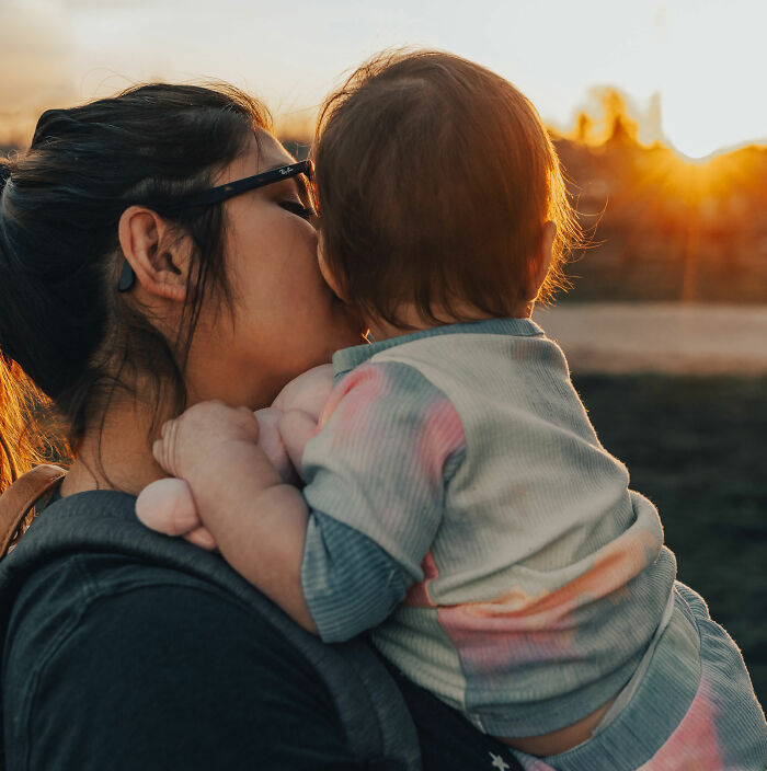 "It's Actually Very Odd When You Think About It": 50 Things That Are Considered Normal But Are Weird As Shared By Our Community