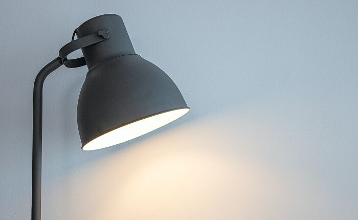 Person Asks Others To Share The Scariest Things That Happened While Visiting Someone Else's Home, 30 Deliver Truly Chilling Stories