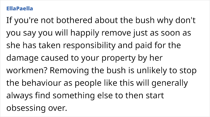 "This Is Likely To Look Ridiculous": Petty Woman Complains About Neighbor&rsquo;s Bush, Demands They Rip It Out Or She Will Put A Fence Around Her Front Drive