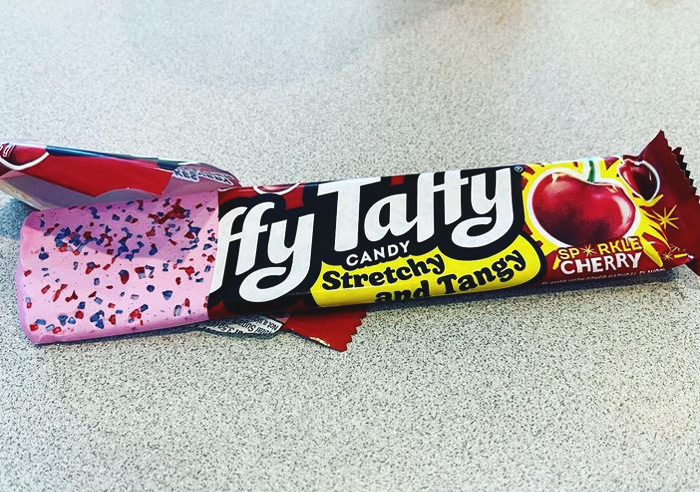 Laffy Taffy Sparkle Cherry