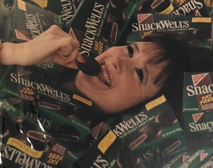 “My Great-Aunt Loved These Cookies So Much, She Apparently Had My Father Do A Photo Shoot With Them! This Is Arguably The Best Shot”