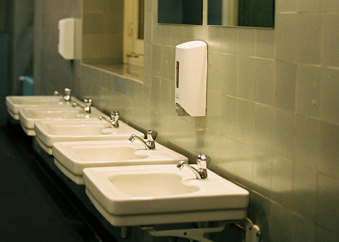 40 People Confess The Darkest Thing They've Ever Done That They Never Regretted