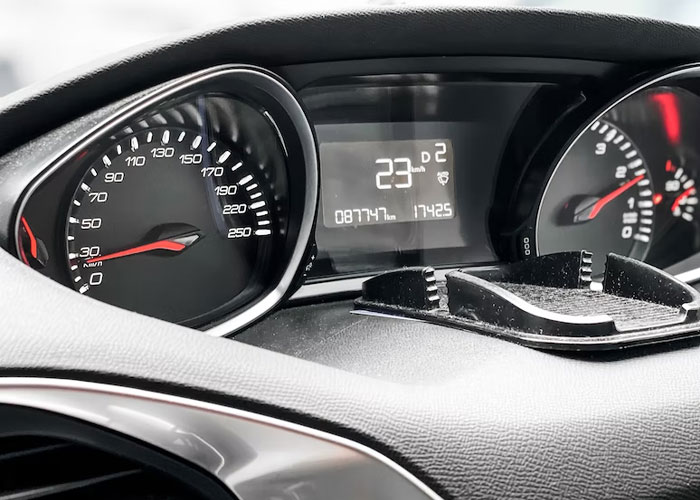 Someone Asks "What’s Your Best 'If I Go Down I’m Taking You With Me' Moment?" And 27 People Deliver