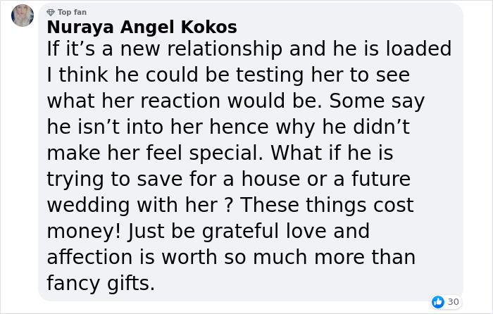 "Boyfriend Bought Me A $14 Necklace For My 30th Birthday"