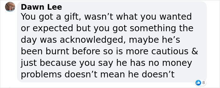 "Boyfriend Bought Me A $14 Necklace For My 30th Birthday"