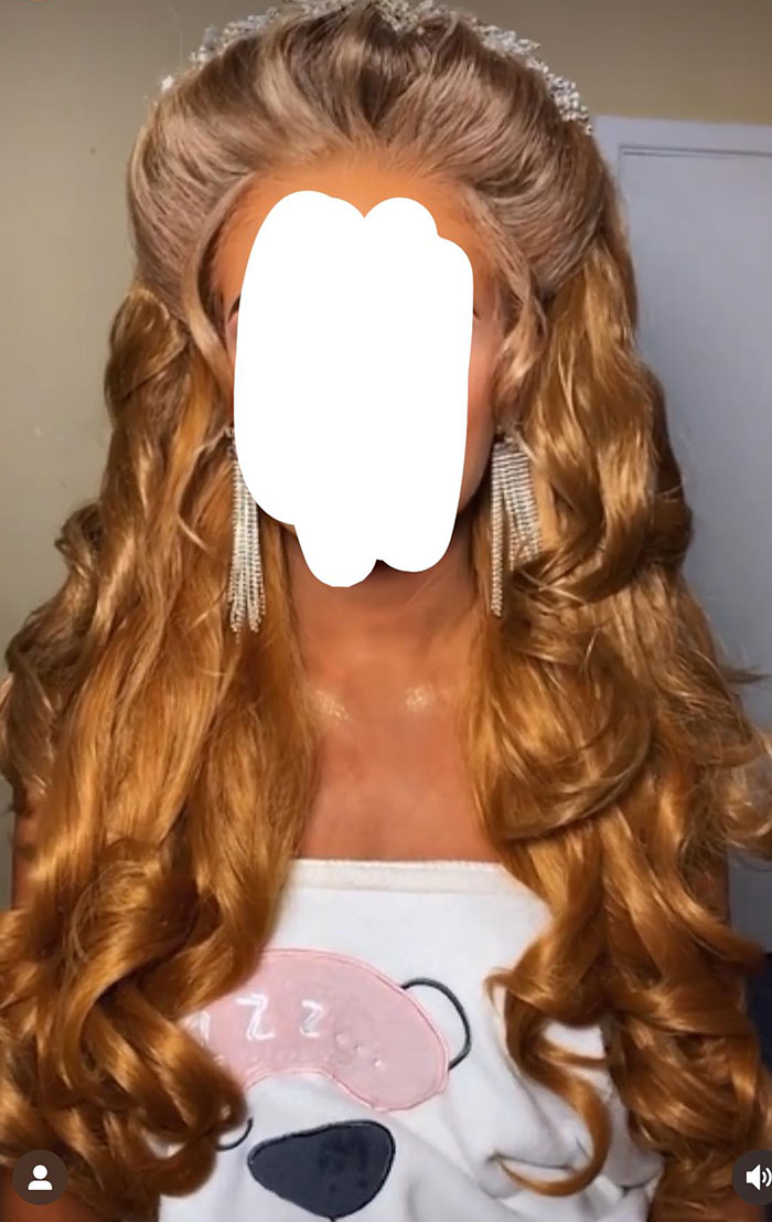 The Style Is Very Typical - Not Shaming That As It Is A Cultural Thing For Travellers In The U.k. But Those Extensions Are Shocking