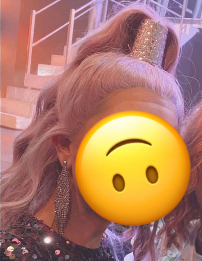 This Was For A Musical So Maybe They Couldn’t Alter The Wig But Come On