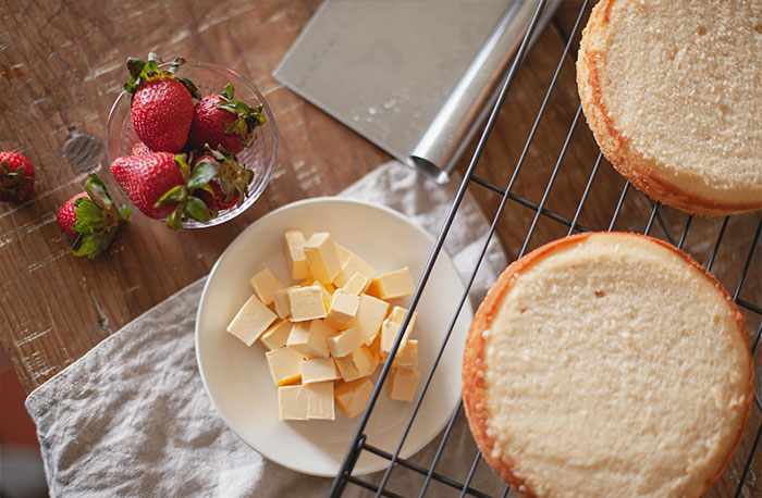 “Instead Of Water, I Use Stock”: Home Cooks Are Sharing Their Best Ingredient Substitutions, Here Are 30 That Might Help You Level Up The Flavor Game