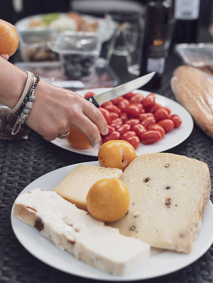 “Instead Of Water, I Use Stock”: Home Cooks Are Sharing Their Best Ingredient Substitutions, Here Are 30 That Might Help You Level Up The Flavor Game