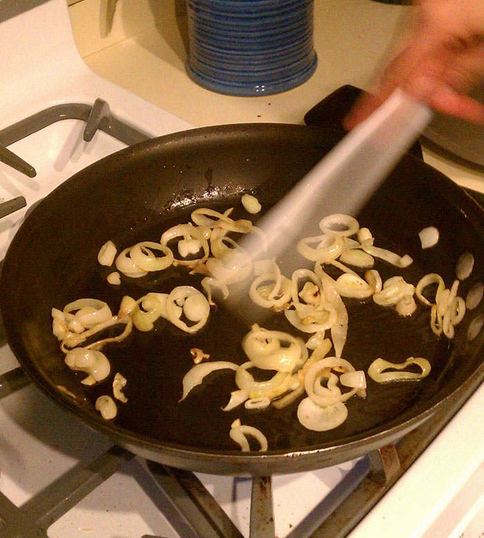 “Instead Of Water, I Use Stock”: Home Cooks Are Sharing Their Best Ingredient Substitutions, Here Are 30 That Might Help You Level Up The Flavor Game