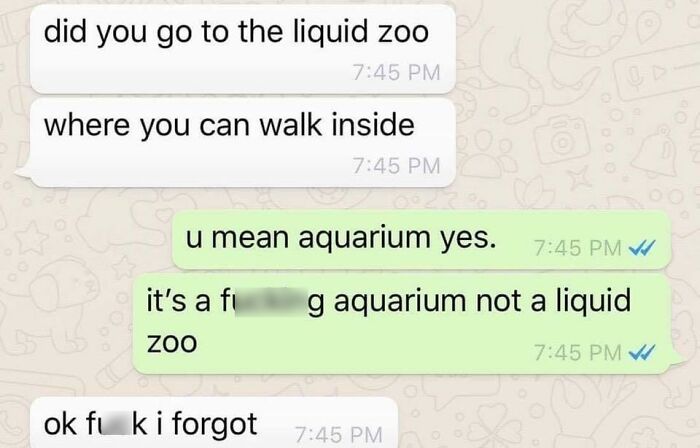 Text exchange: Someone humorously calls an aquarium a "liquid zoo" after forgetting its name.