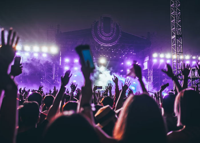 People Over 30 Share Things That Aren't Cool Anymore Once You Get Older (45 Posts) - 23