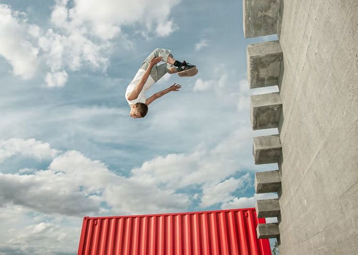 People Over 30 Share Things That Aren't Cool Anymore Once You Get Older (45 Posts) - 24