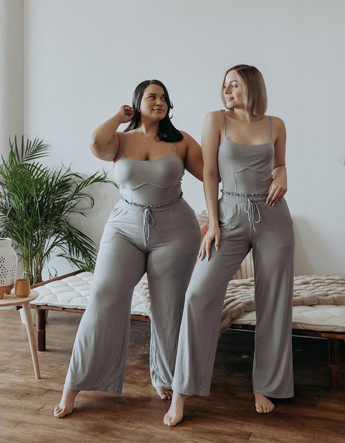 Two Body Types Same Outfit