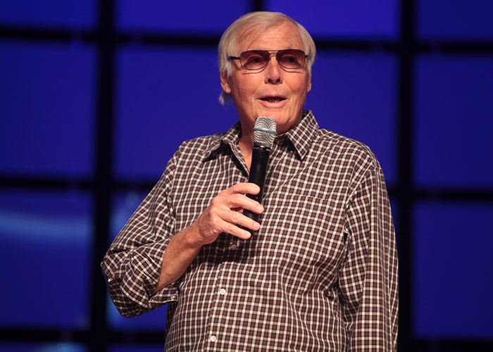 40 Times People Regretted Meeting Celebrities In Real Life Due To It Getting Awkward