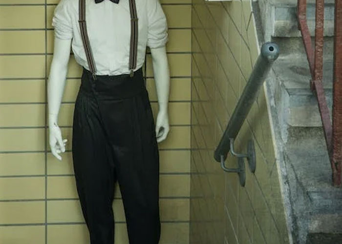 30 Of The Creepiest Things People Have Ever Discovered In Homes