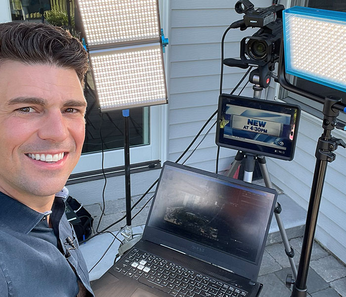 Weatherman Stunned To Discover His TV Is A Touch Screen, And The Internet Can’t Get Enough - 7