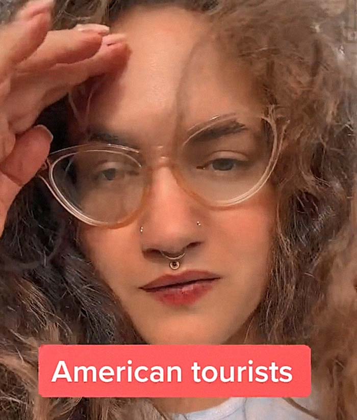 American Living In Scotland Shames These American Tourists Who Think The Whole World Revolves Around Their Country