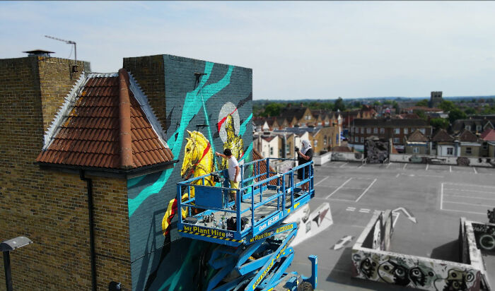 We Painted This Giant Mural In London (12 Pics)