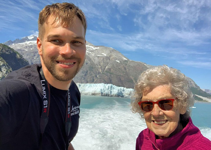 Grandson Takes Grandma To See The Mountains, It Turns Into An Adventure To Visit Every US National Park Together