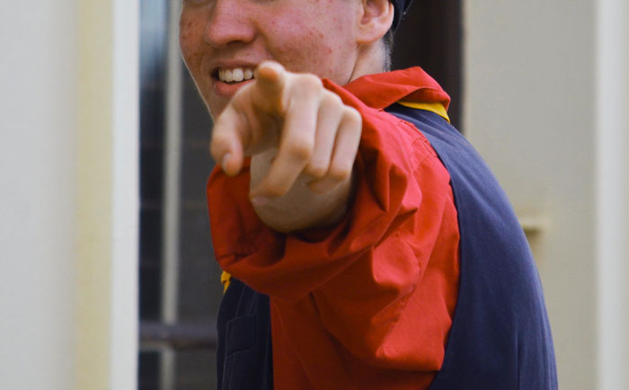 Person Online Wanted To Know “What Is The Best Response To ‘Why Are You Still Single?’” And 30 People Gave Their Suggestions