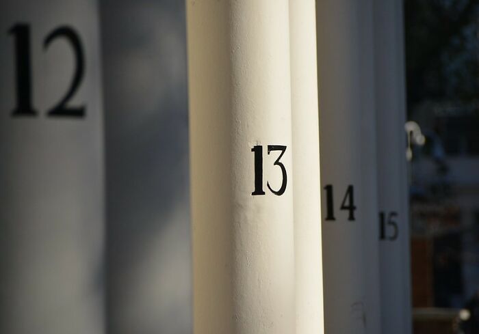 Folks In This Online Group Point Out 27 Obvious Lies People Actually Fell For