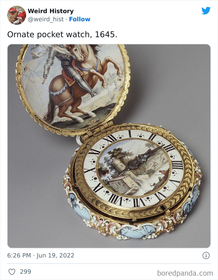 Weird History Tweets