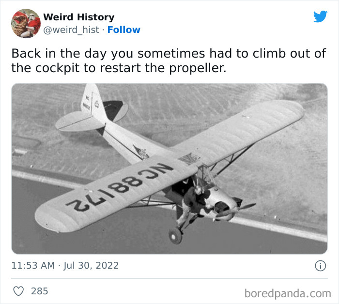 Weird History Tweets