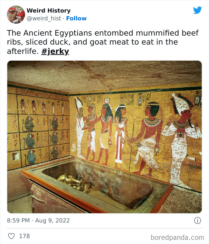 Weird History Tweets