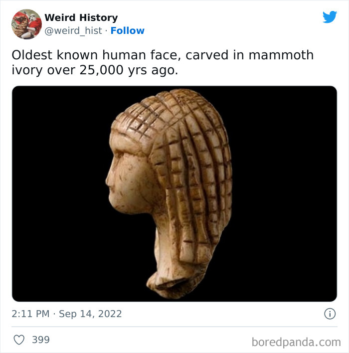 Weird History Tweets