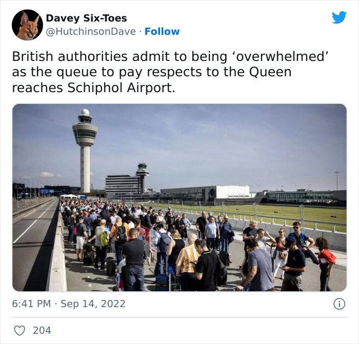 The-Queue-Queen-Elizabeth-British-Twitter