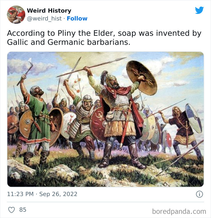 Weird History Tweets
