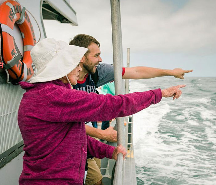 Grandson Takes Grandma To See The Mountains, It Turns Into An Adventure To Visit Every US National Park Together