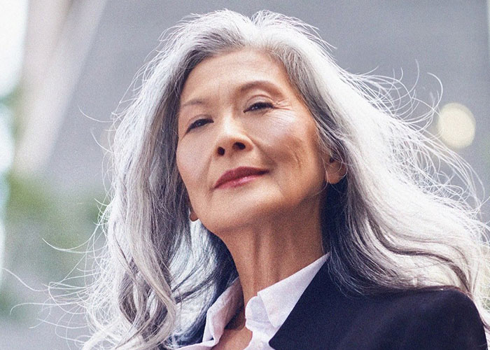 &ldquo;If I Don&rsquo;t Try, I&rsquo;ll Never Know&rdquo;: Woman Becomes A Model At 68, Smashes Age And Beauty Stereotypes